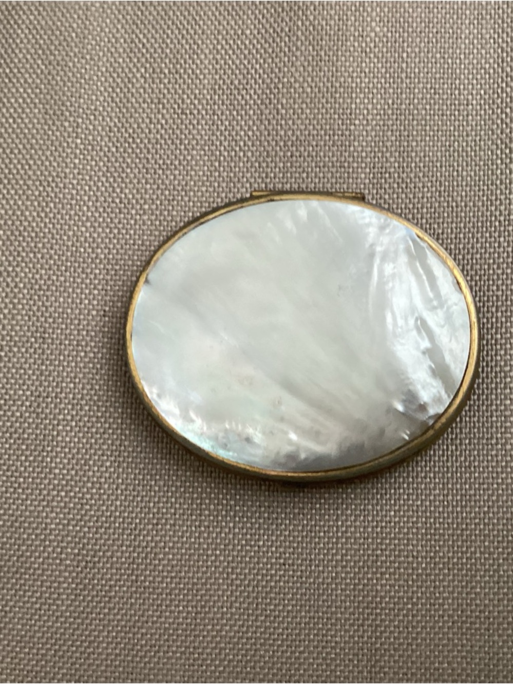 ANTIQUE BLISS Bros. Powder/Rouge black enamel and Mother of Pearl top.